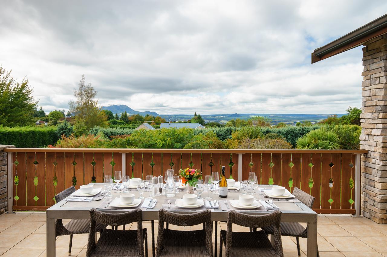 Chalet Eiger Taupo Exterior photo